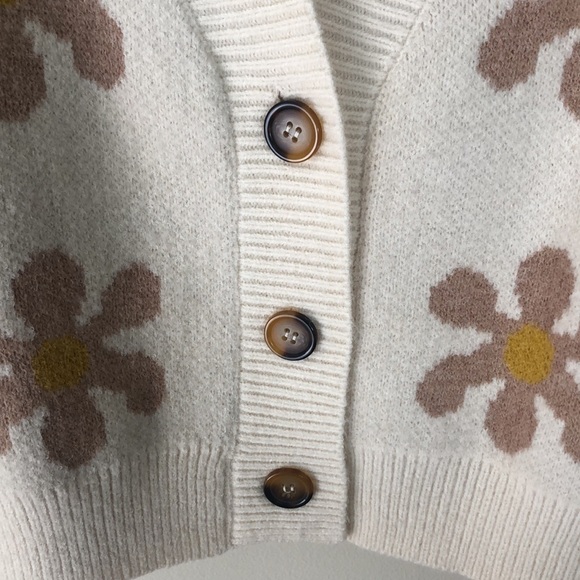 Industry flower power waist high cardigan sweater. - Picture 6 of 11